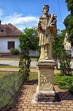 Nepomuki Szent János-szobor