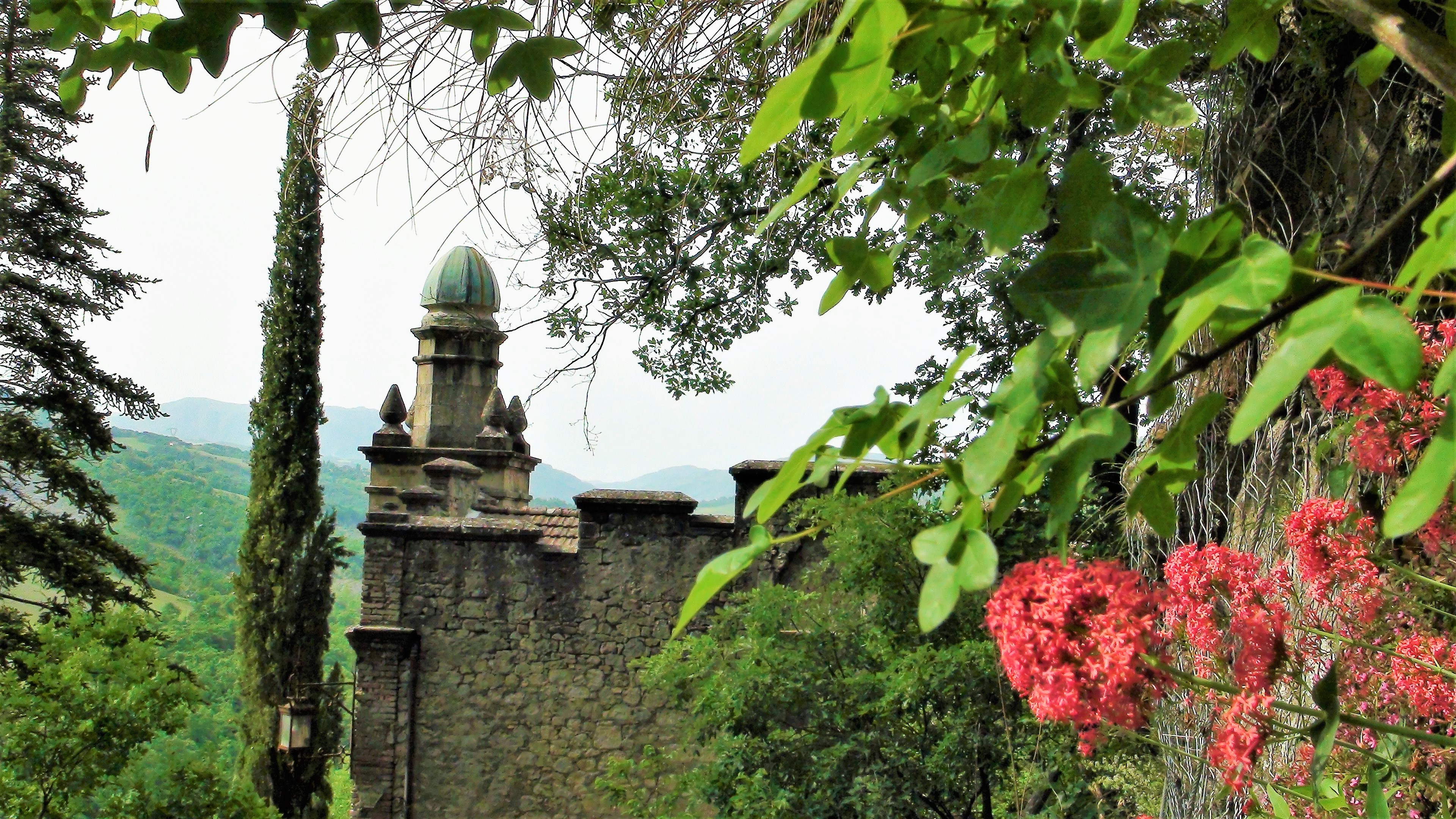 Riapre la Rocchetta Mattei con un nuovo percorso alternativo