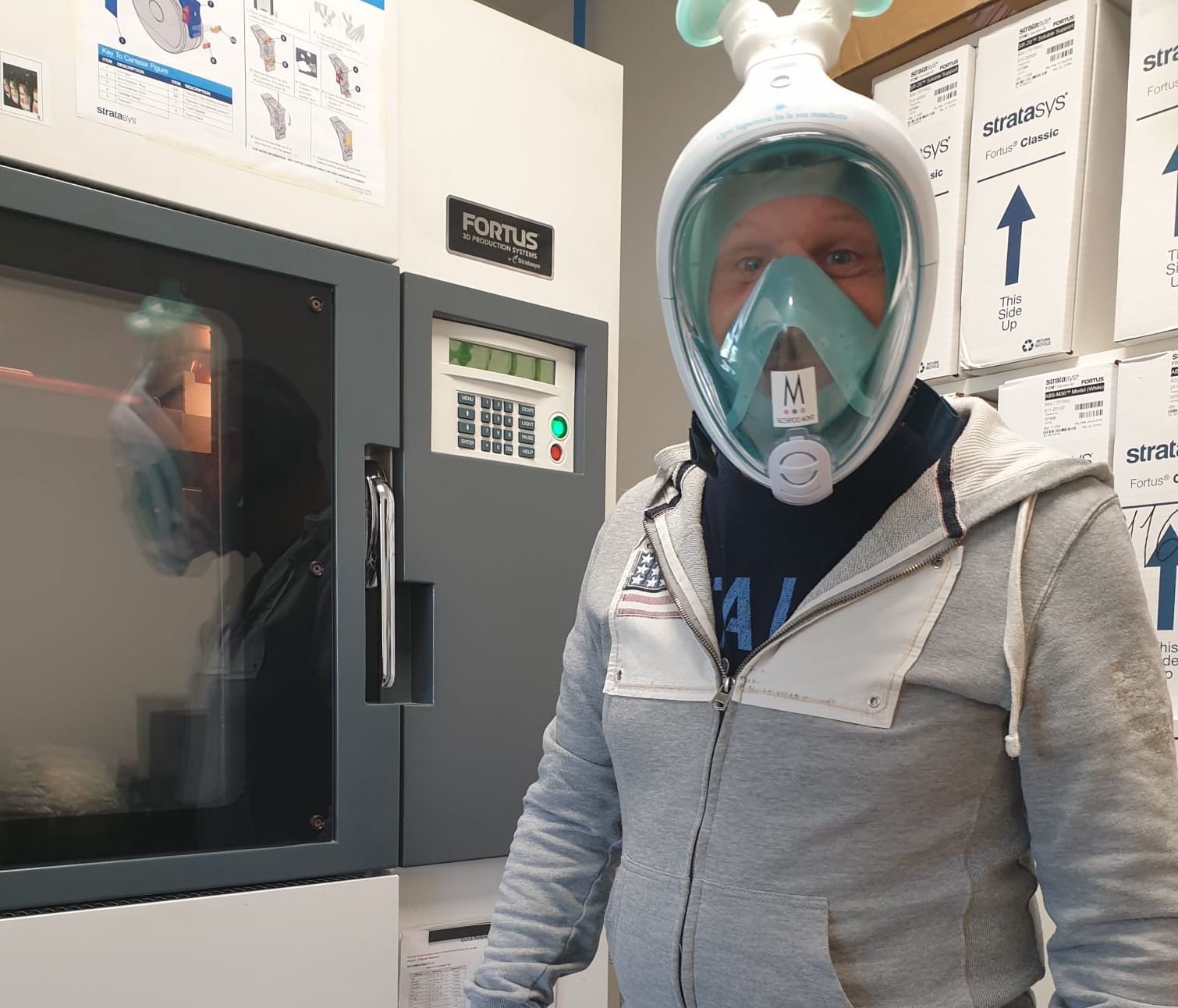 A Marzabotto il Tacchificio Monti ha avviato la produzione di componenti per gli operatori sanitari