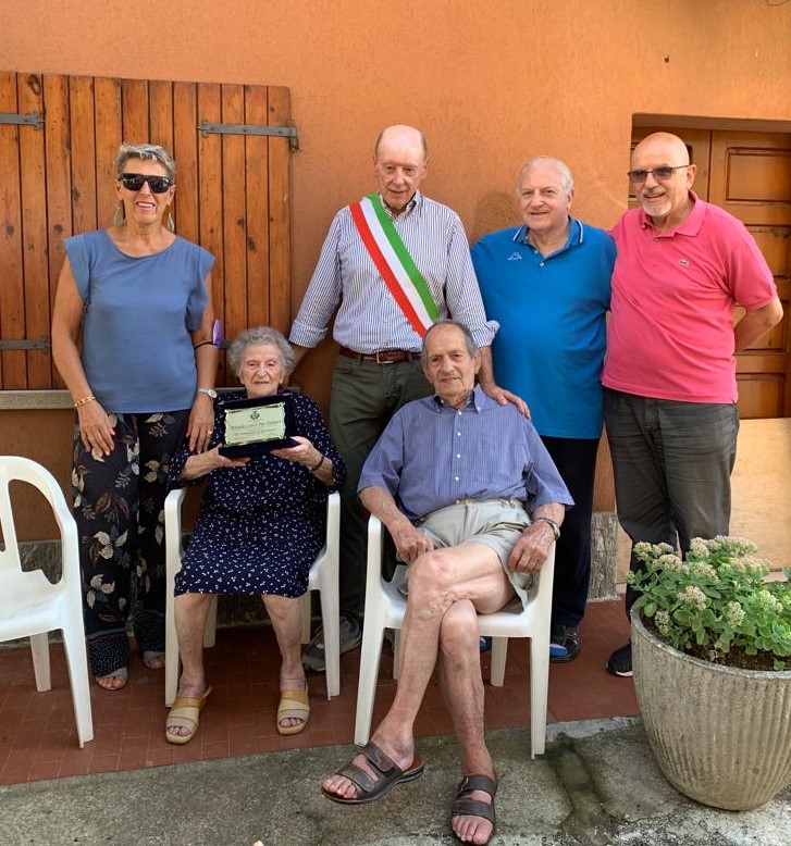 Camugnano festeggia gli 80 anni di matrimonio dei coniugi Cati