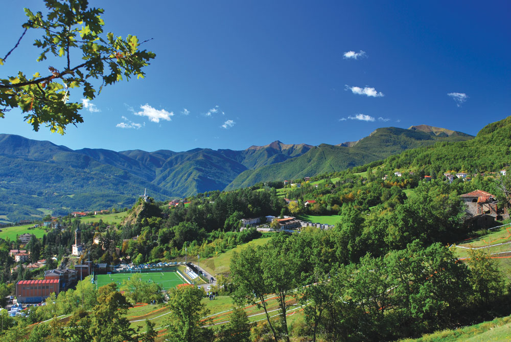 L’Appennino scende in città. Fino al 30 novembre stand in Piazza del Nettuno 