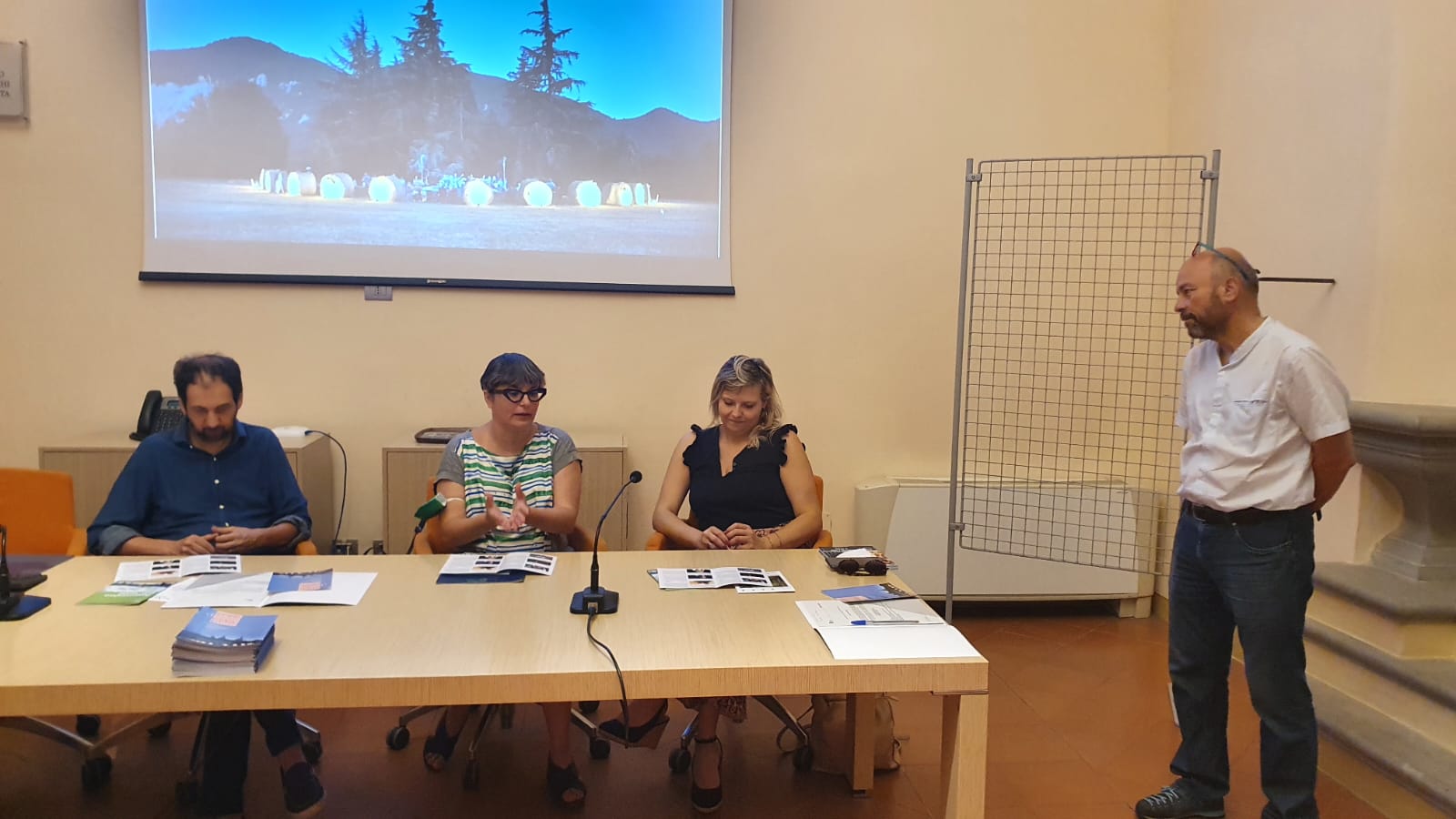Marzabotto, le sere d'estate al Teatro di paglia