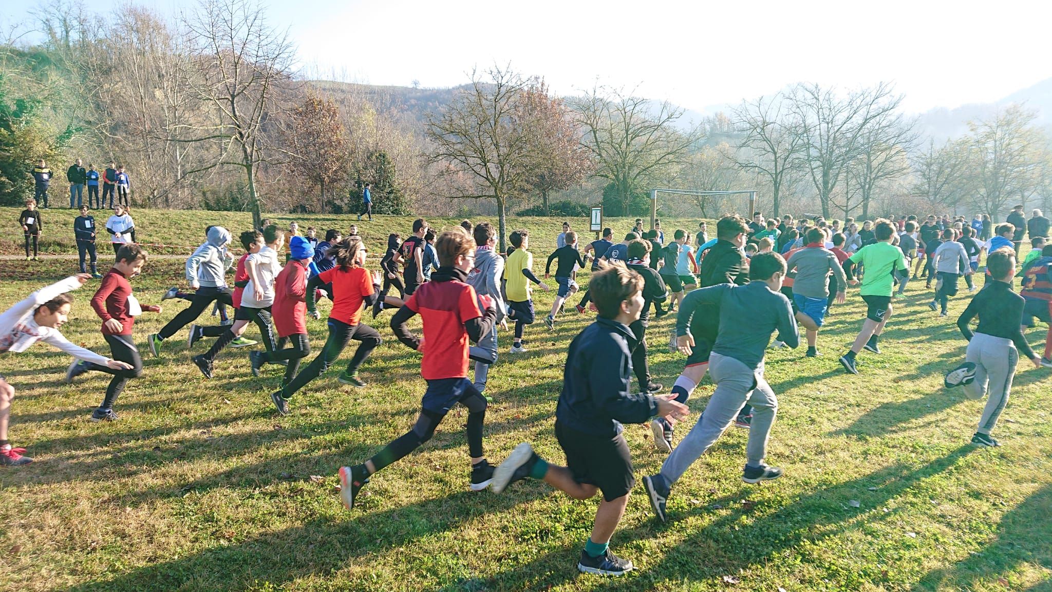 Oltre 600 partecipanti alla corsa campestre di Marzabotto