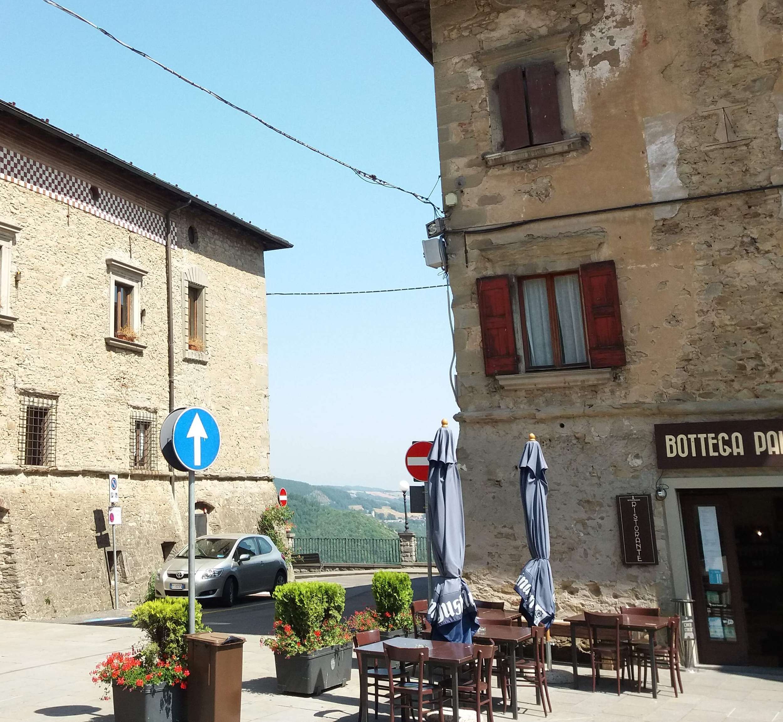 Via la tassa di occupazione tavoli all’aperto: a Castiglione la giunta dà una mano ai ristoratori