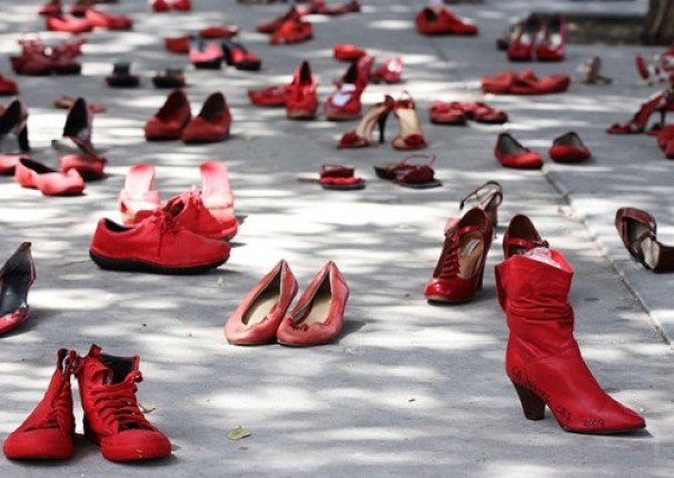 25 Novembre 2021 GIORNATA INTERNAZIONALE CONTRO LA VIOLENZA SULLE DONNE